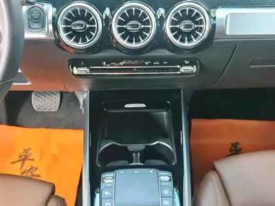 Mercedes-Benz GLB 2022, 35000 км, за 19714.43 USD - фото 7