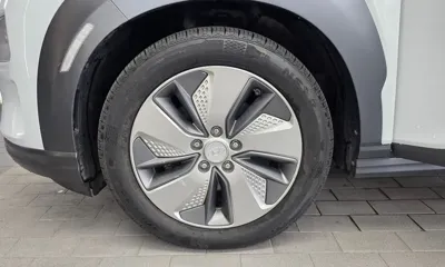 Hyundai Kona 2019, 106747 км, за 10553.75 USD