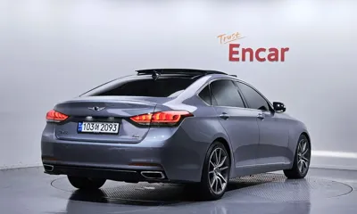 Hyundai Genesis 2016, 140237 км, за 6940.78 USD