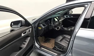 Hyundai Genesis 2016, 140237 км, за 6940.78 USD - фото 10