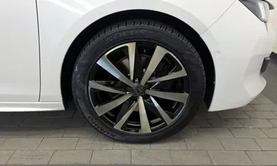 Peugeot 508 2019, 96740 км, за 9844.73 USD