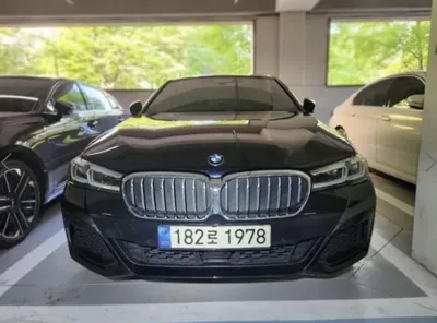 BMW 5-Series · 2021 год