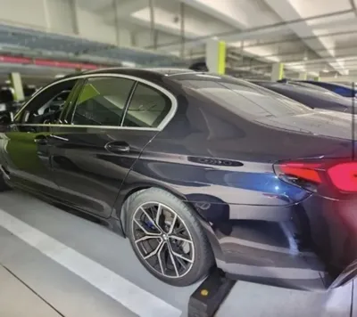 BMW 5-Series 2021, 249010 км, за 18701.59 USD