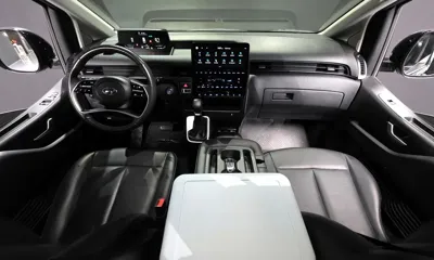 Hyundai Staria 2023, 75645 км, за 19205.48 USD - фото 7