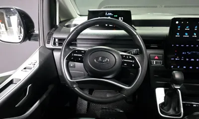 Hyundai Staria 2023, 75645 км, за 19205.48 USD - фото 13