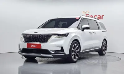 Kia Canival · 2021 год