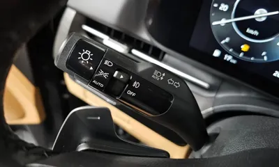 Kia Canival 2023, 99737 км, за 16148.09 USD - фото 28