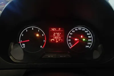 Volkswagen Jetta 2017, 116199 км, за 6148 USD - фото 14
