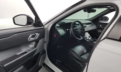 Land Rover Range Rover Velar 2020, 41716 км, за 29801.76 USD - фото 10
