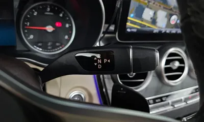 Mercedes-Benz C-Class 2019, 74768 км, за 13784.95 USD - фото 9