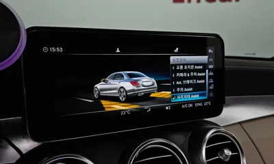 Mercedes-Benz C-Class 2019, 74768 км, за 13784.95 USD - фото 17