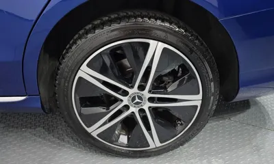 Mercedes-Benz C-Class 2019, 74768 км, за 13784.95 USD - фото 21