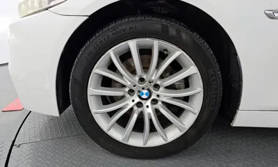 BMW 5-Series 2014, 162442 км, за 6962.69 USD