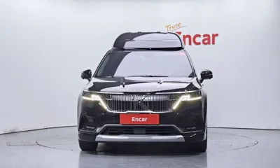 Kia Canival 2023, 100517 км, за 23943.59 USD