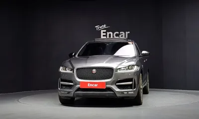 Jaguar F-Pace 2017, 69470 км, за 9621.01 USD