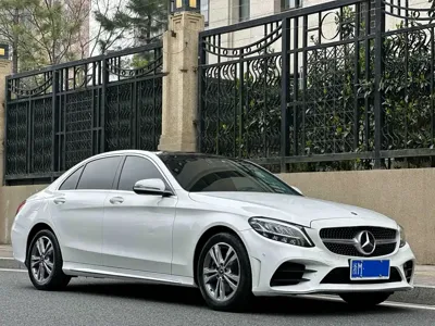 Mercedes-Benz C-Class 2021, 82000 км, за 16767.58 USD