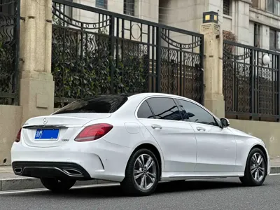 Mercedes-Benz C-Class 2021, 82000 км, за 16697.48 USD - фото 6