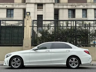 Mercedes-Benz C-Class 2021, 82000 км, за 16697.48 USD - фото 7