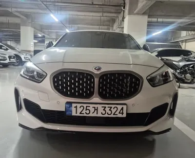 BMW 1-Series · 2022 год