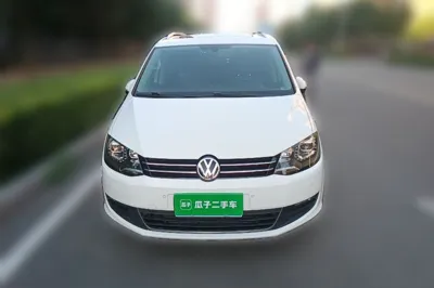 Volkswagen Sharan 2018, 97600 км, за 16241 USD