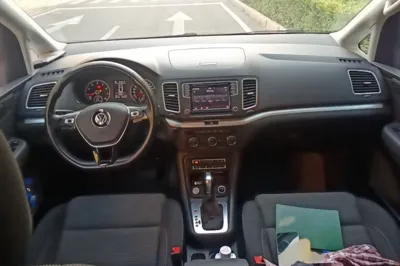 Volkswagen Sharan 2018, 97600 км, за 16241 USD - фото 18