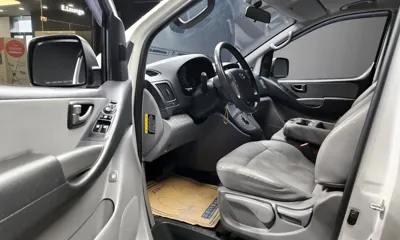 Hyundai Starex 2018, 109863 км, за 9580.44 USD - фото 11