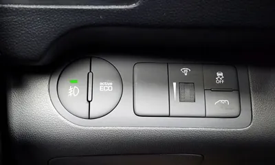 Hyundai Starex 2018, 109863 км, за 9580.44 USD - фото 13