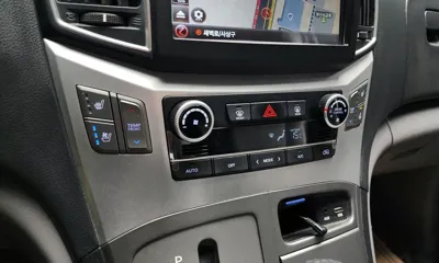 Hyundai Starex 2018, 109863 км, за 9580.44 USD - фото 17