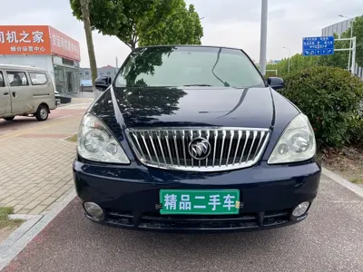 Buick GL8 2016, 198000 км, за 4243.47 USD