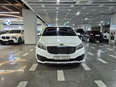 Kia Canival · 2016 год