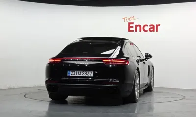 Porsche Panamera 2018, 97531 км, за 37638.94 USD