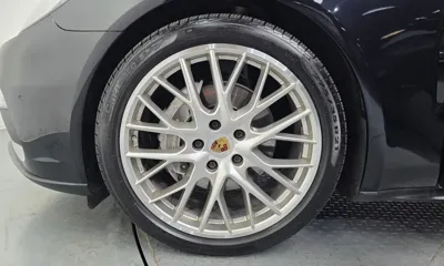 Porsche Panamera 2018, 97531 км, за 37638.94 USD