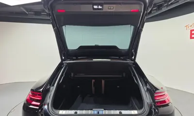 Porsche Panamera 2018, 97531 км, за 37638.94 USD - фото 20
