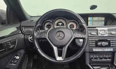 Mercedes-Benz E-Class 2015, 85818 км, за 8336.62 USD - фото 12