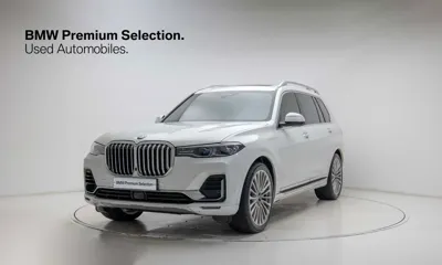 BMW X7 · 2021 год