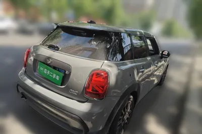 MINI MINI 2022, 27800 км, за 15469 USD