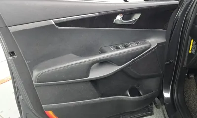 Kia Sorento 2016, 164749 км, за 7032.62 USD - фото 24