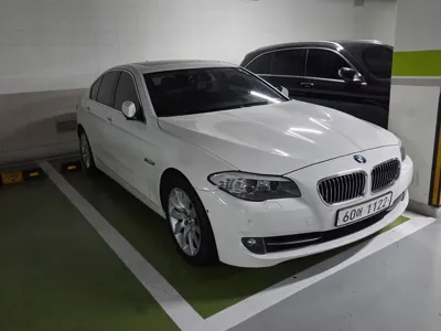 BMW 5-Series · 2012 год