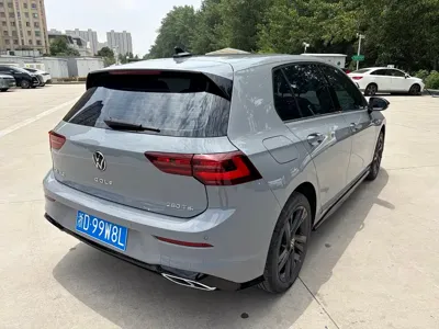 Volkswagen Golf 2022, 29000 км, за 21686.18 USD - фото 6