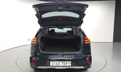 Kia Niro 2020, 111977 км, за 11916.39 USD - фото 20