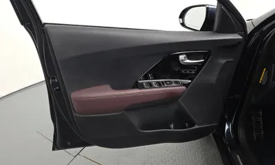 Kia Niro 2020, 111977 км, за 11916.39 USD - фото 24