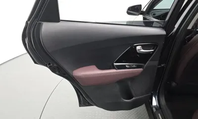 Kia Niro 2020, 111977 км, за 11916.39 USD - фото 25