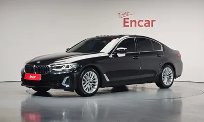 BMW 5-Series · 2021 год