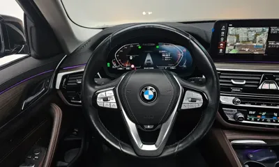 BMW 5-Series 2021, 90699 км, за 24625.58 USD - фото 13
