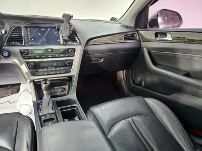 Hyundai Sonata 2015, 180000 км, за 4260.21 USD - фото 10