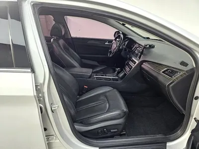 Hyundai Sonata 2015, 180000 км, за 4260.21 USD - фото 11
