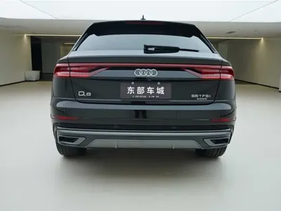 Audi Q8 2023, 111000 км, за 53824.74 USD