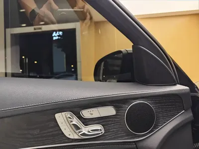 Mercedes-Benz C-Class 2020, 127700 км, за 16178.21 USD - фото 8