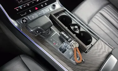 Audi A6 2021, 51699 км, за 21125.81 USD - фото 9