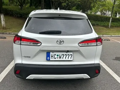 Toyota Corolla Cross 2024, 10000 км, за 9812.39 USD - фото 8